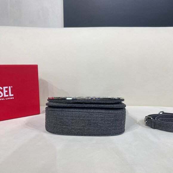 Diesel Grey Diamond Logo Shoulder Bag - Picture 5 of 9
